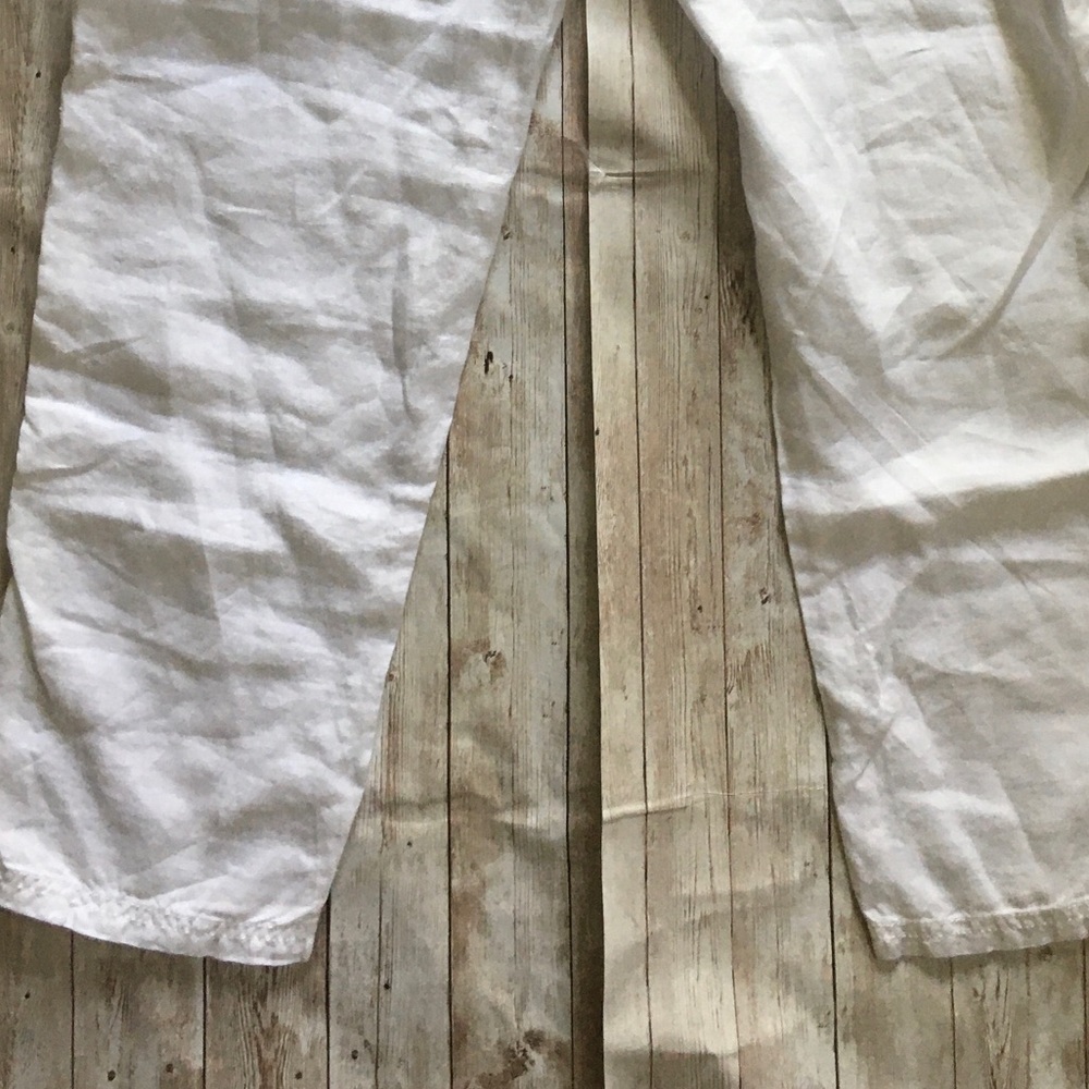 White linen pants - Picture 2 of 2
